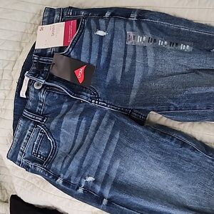 SO Ripped Skinny Jeans